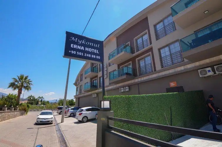 MYKONUT ERNA APART HOTEL