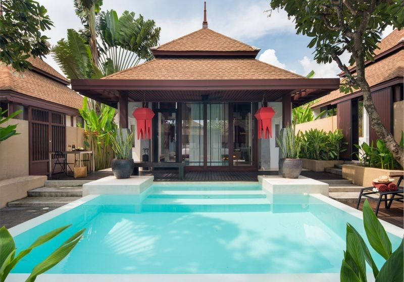 grand pool villa