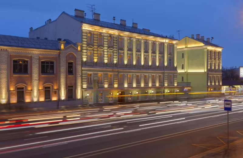 МИРРОС ОТЕЛЬ МОСКВА КРЕМЛЬ (EX. ВЕЛИЙ)