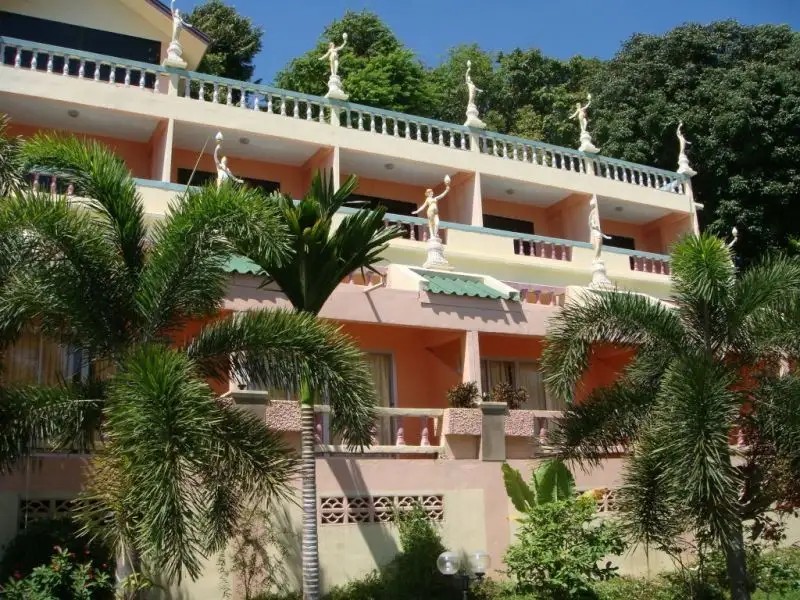 ON THE HILL KARON RESORT