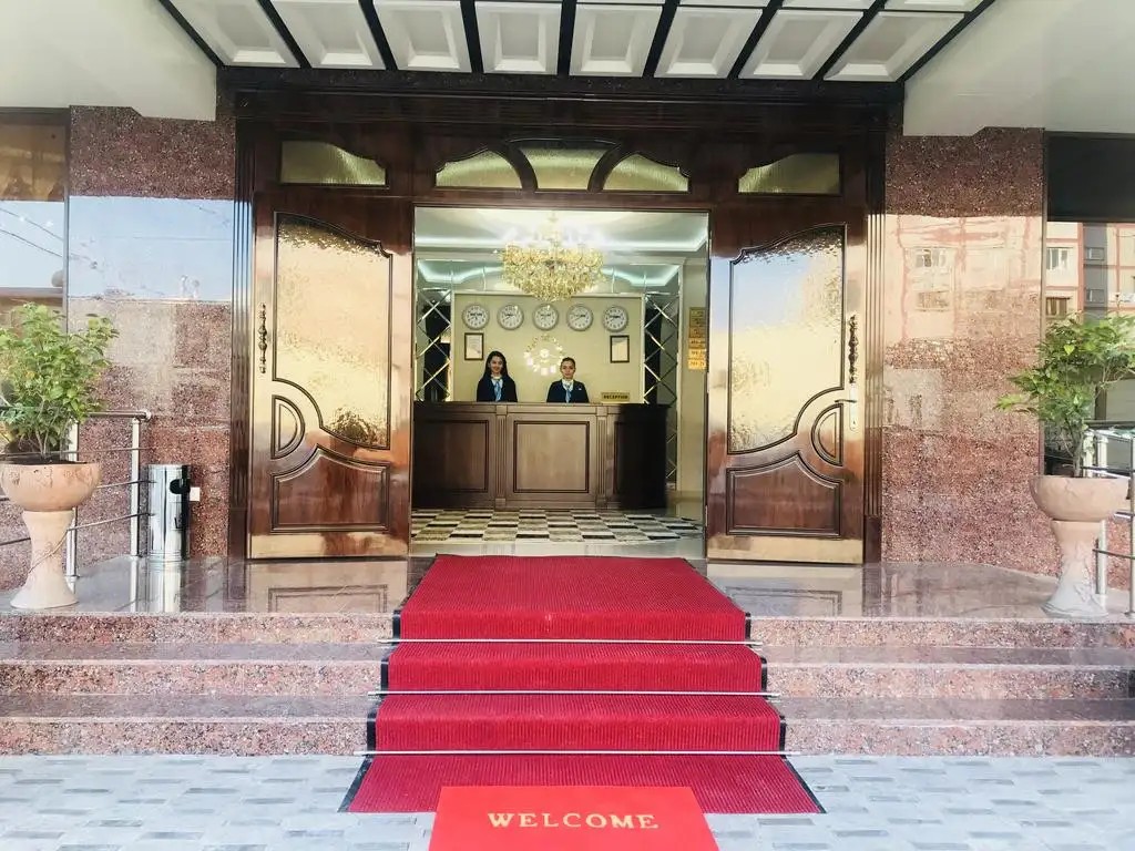 HUMO (EX. HUA HOTEL)