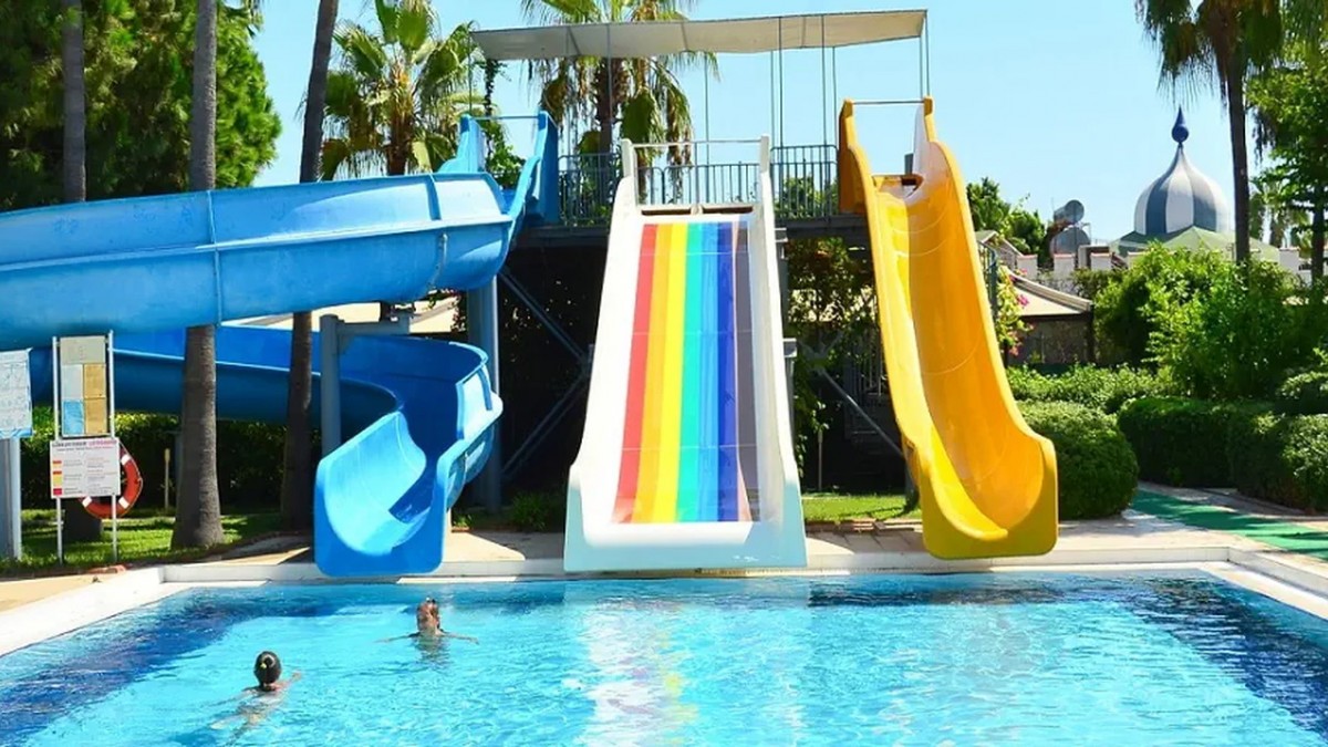 INSULA RESORT & SPA