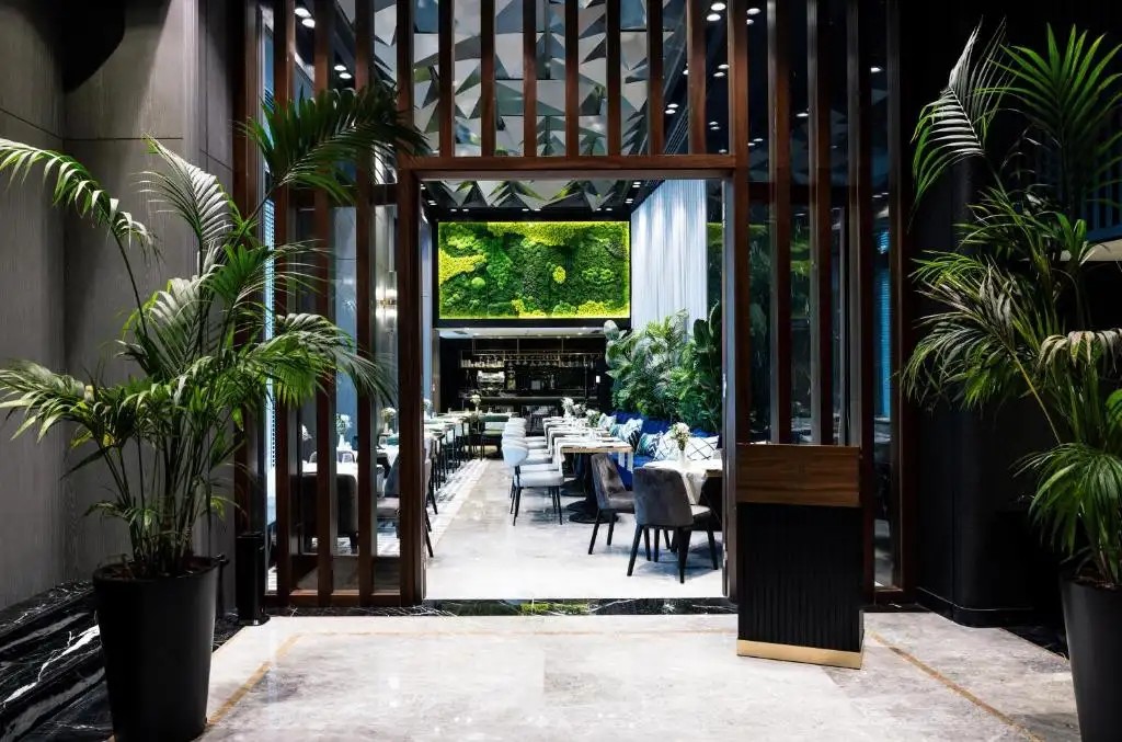 THE MAESTRO HOTEL