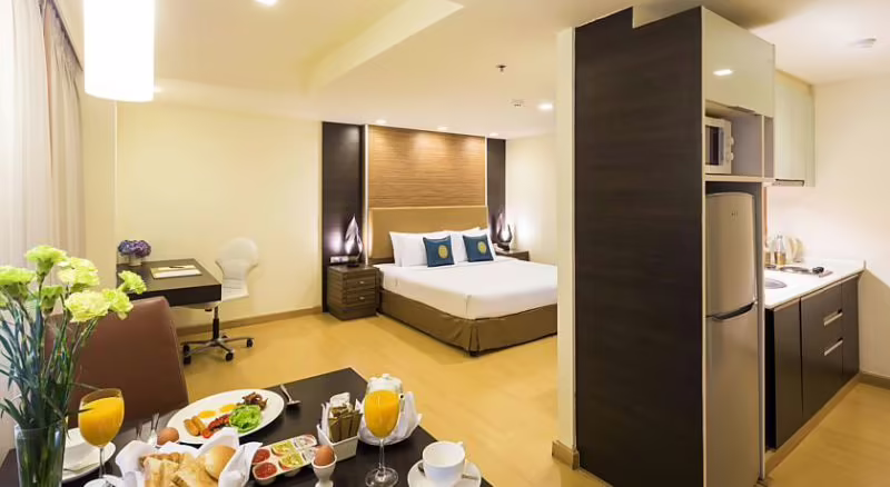 ASPEN SUITES