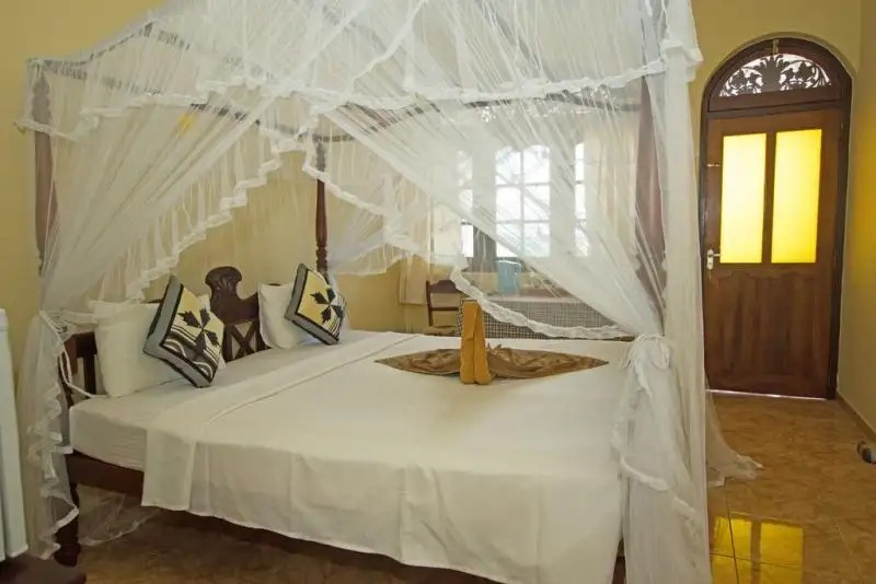 DHAMMIKA HOTEL