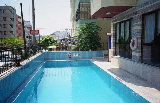 BORA HOTEL