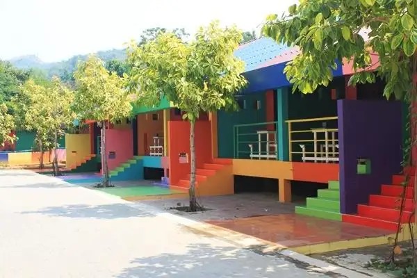 XANADU BEACH RESORT