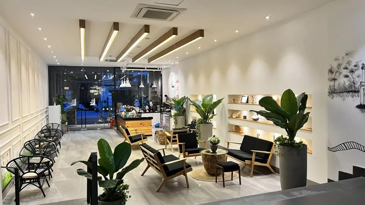 ELL LOUNGE SPA & HOTEL