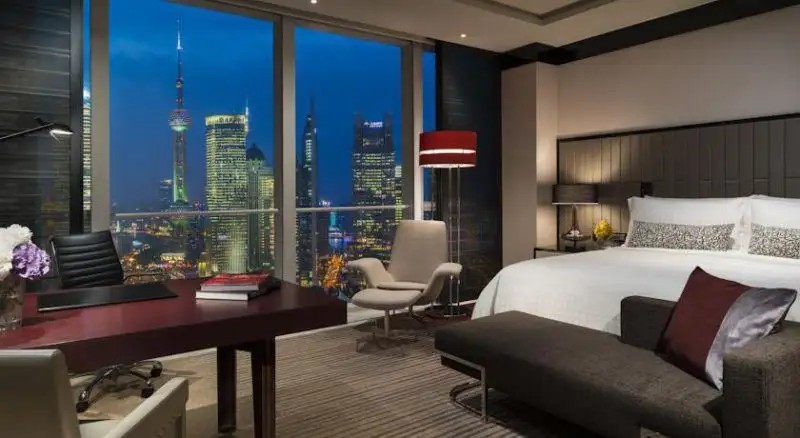 REGENT SHANGHAI PUDONG (EX. FOUR SEASONS SHANGHAI PUDONG)