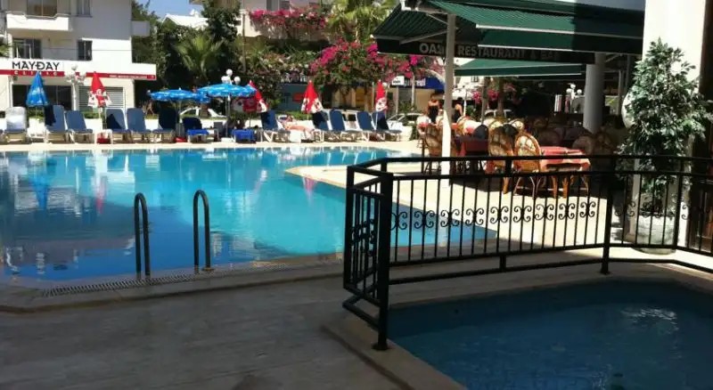 OASIS HOTEL