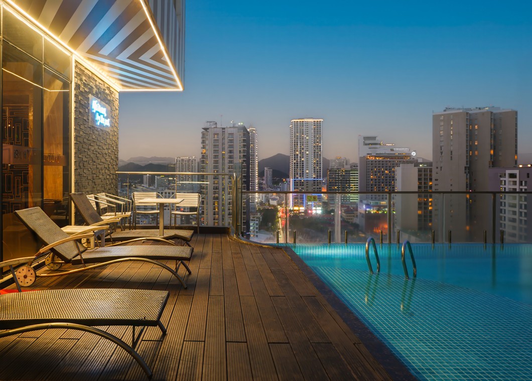 V HOTEL NHA TRANG