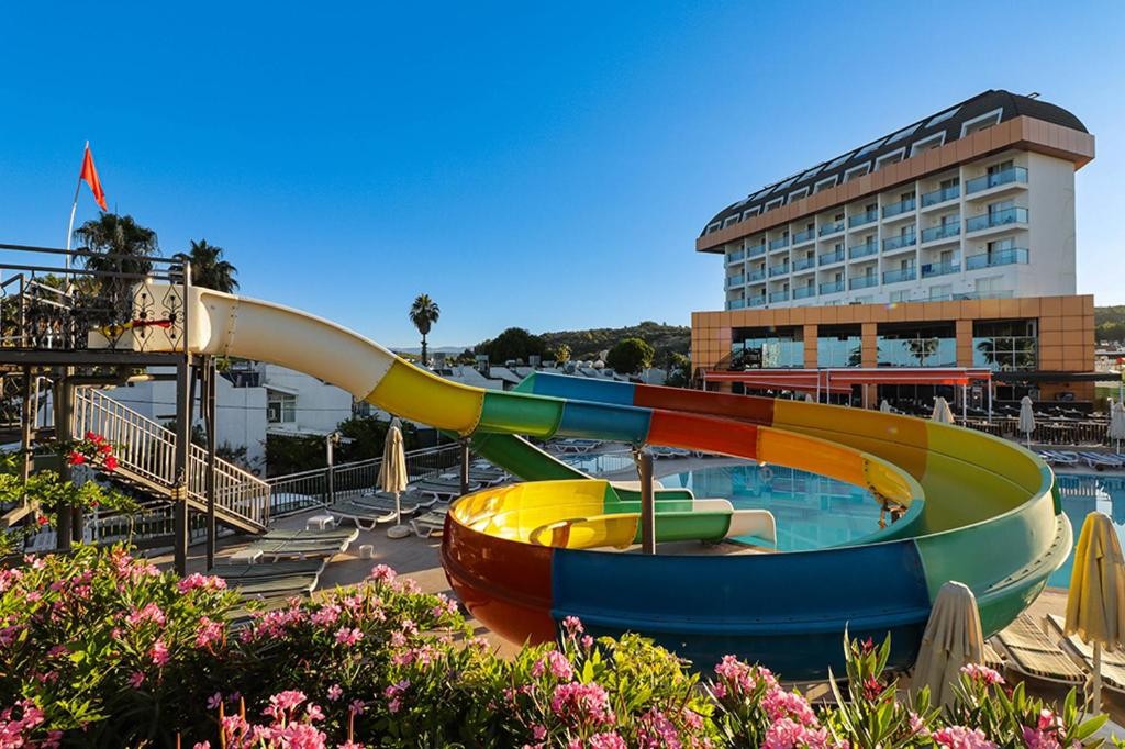 THRONE BEACH RESORT & SPA (EX. NILBAHIR RESORT & SPA)