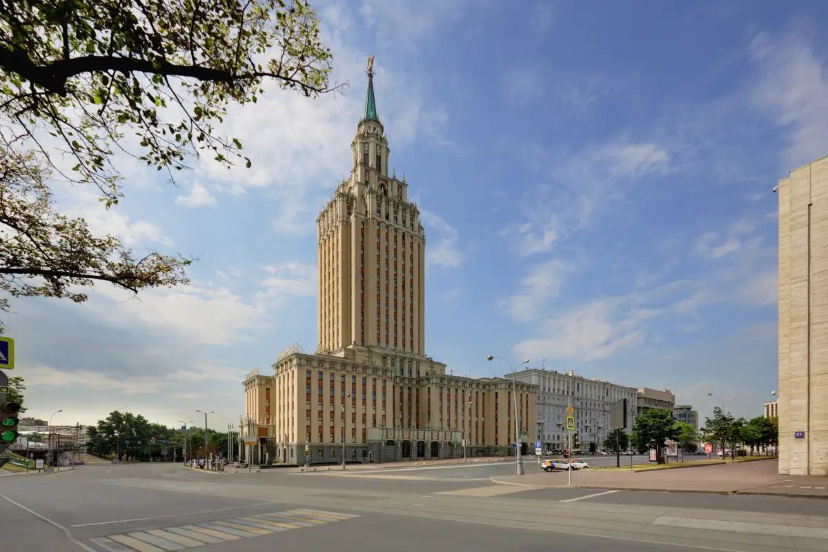 ХИЛТОН МОСКВА ЛЕНИНГРАДСКАЯ