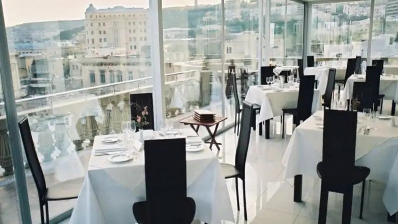 MERIDIAN BAKU