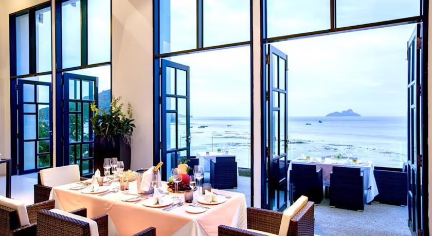 VILLA 360