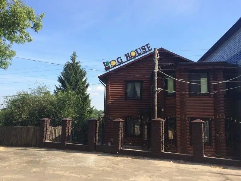 LOGHOUSE
