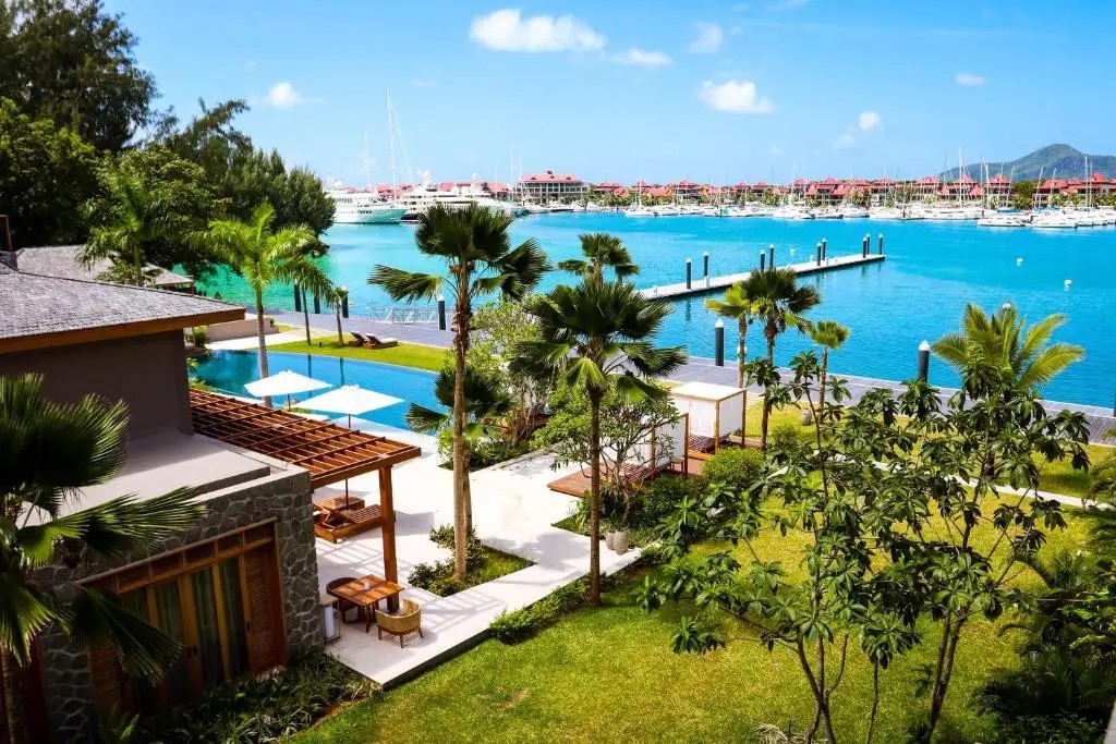 L ESCALE RESORT MARINA & SPA