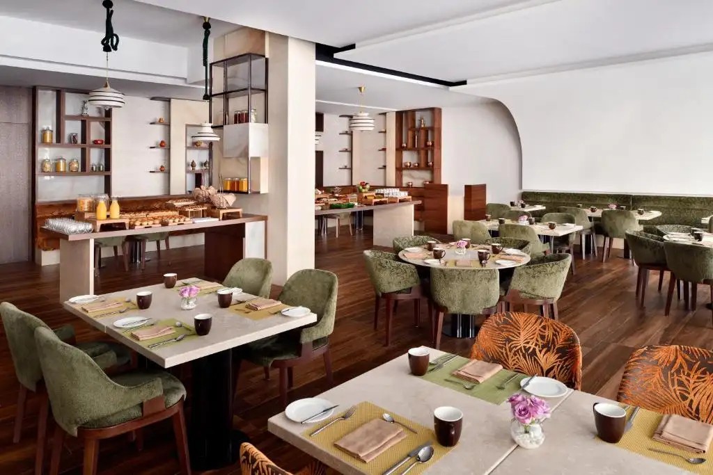 MOVENPICK HOTEL APARTMENTS DOWNTOWN DUBAI