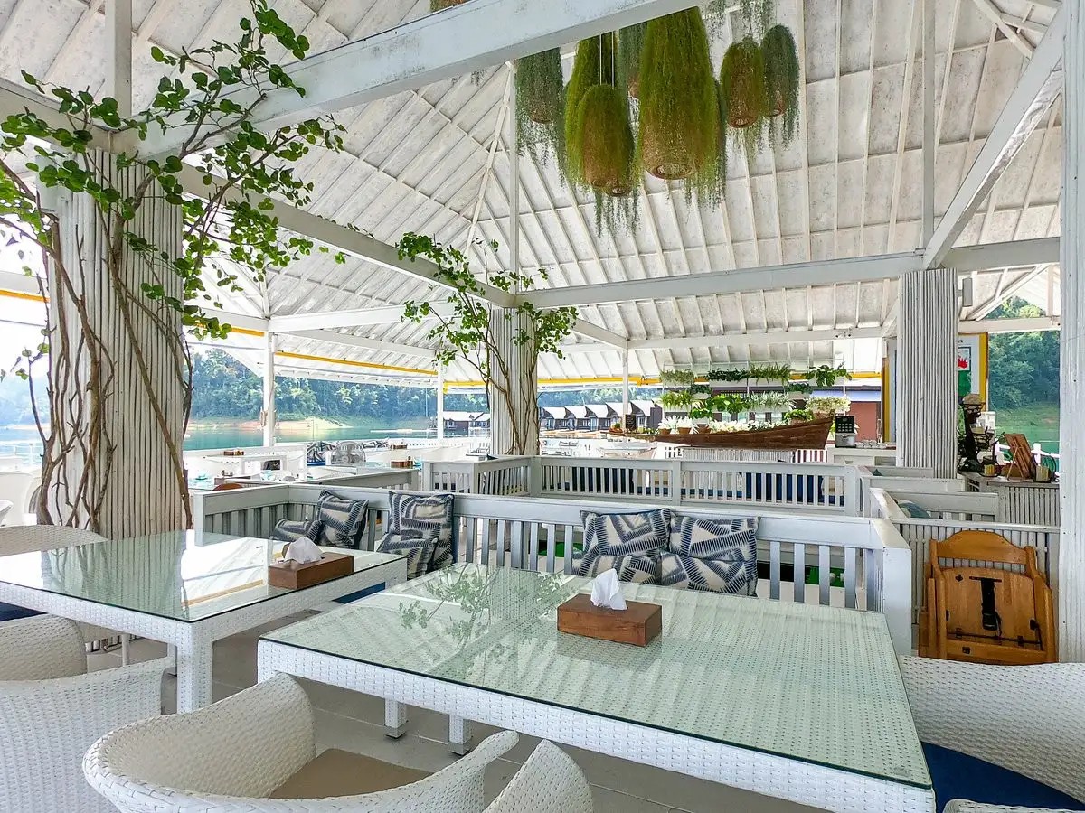 500RAI FLOATING RESORT