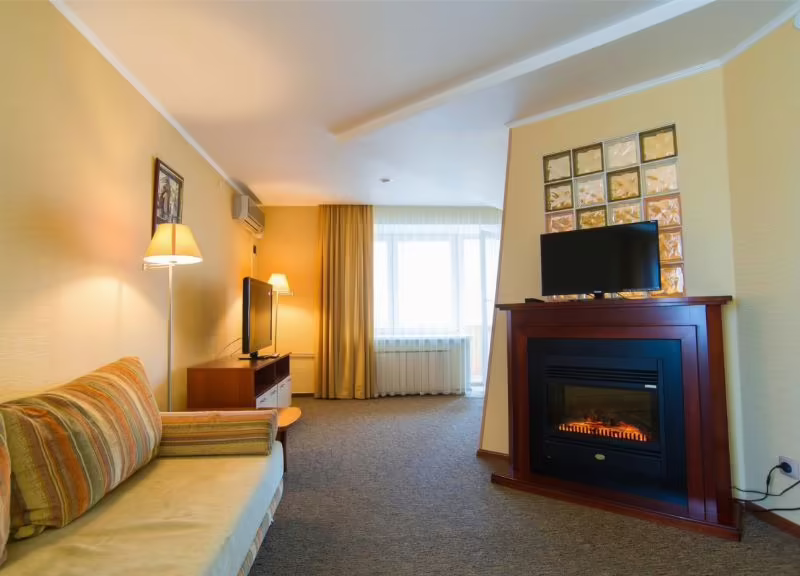 СЬЮТ ОТЕЛЬ (SUITE HOTEL)