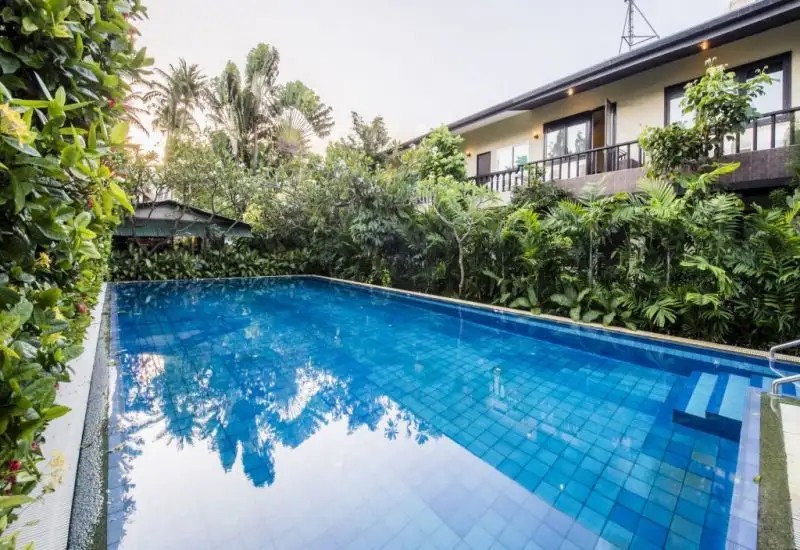 LOKAL PHUKET