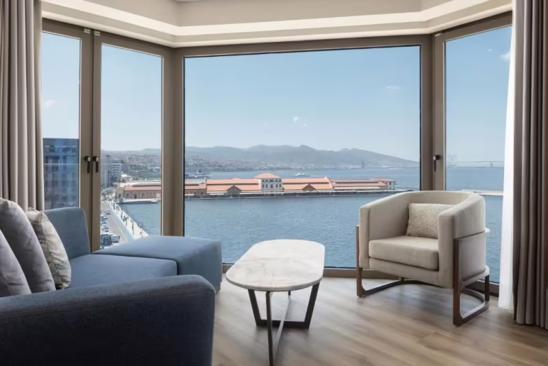 IZMIR MARRIOTT HOTEL