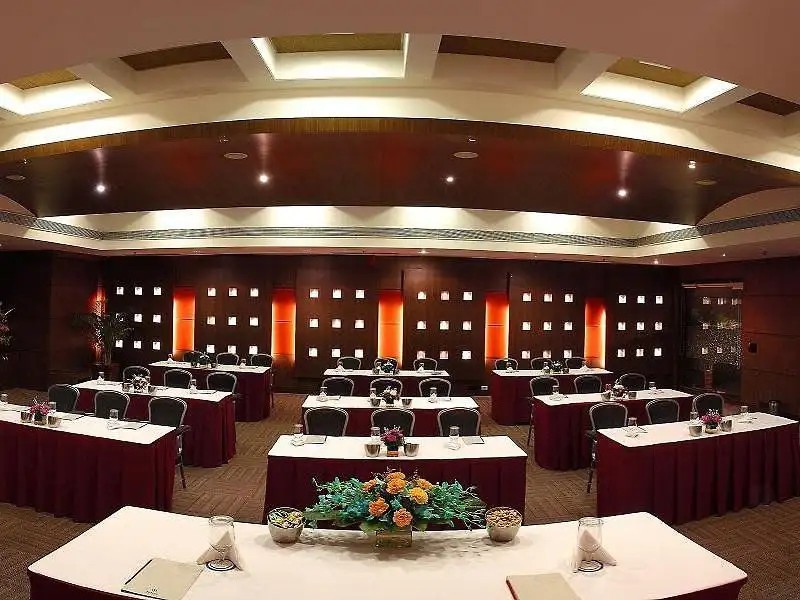 HERITAGE VILLAGE RESORT & SPA MANESAR