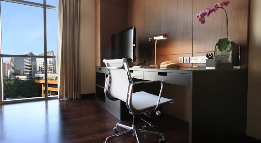 MARRIOTT EXECUTIVE APARTMENTS SATHORN VISTA