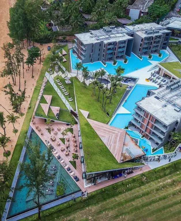 LA VELA KHAO LAK