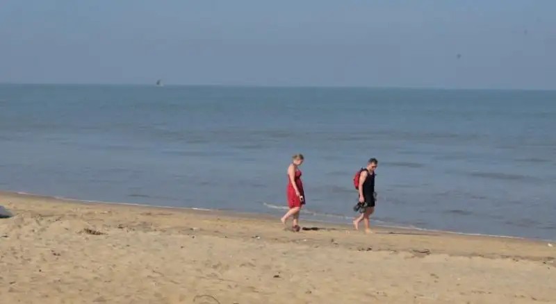 MARSHAL BEACH GUESTHOUSE