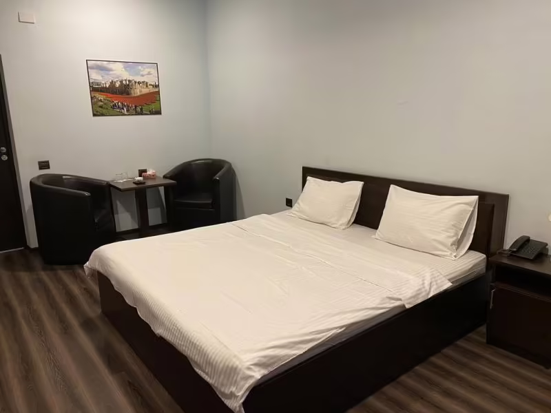 GRANADA HOTEL