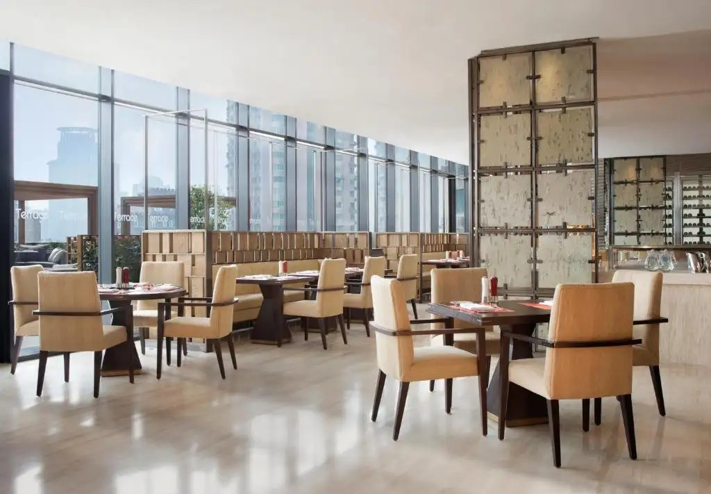 TWELVE AT HENGSHAN