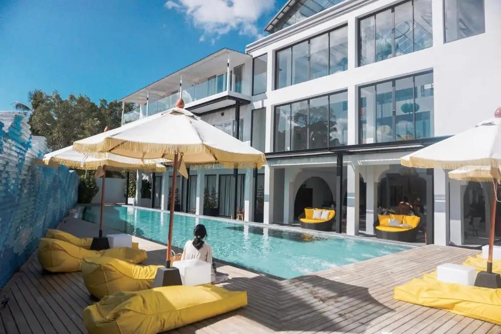 ANONA BEACHFRONT PHUKET RESORT