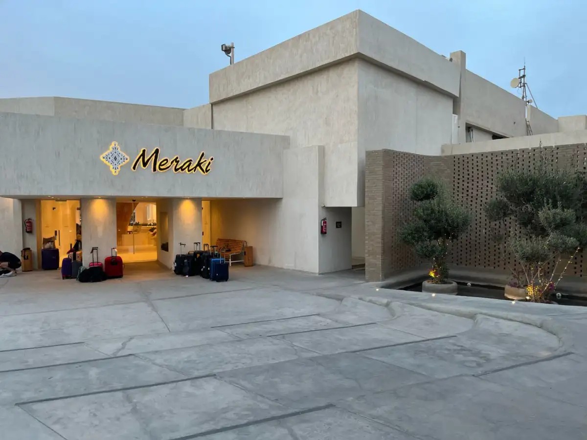 MERAKI RESORT ADULTS ONLY 16+