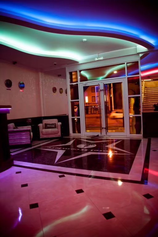 KREMLEFF HOTEL