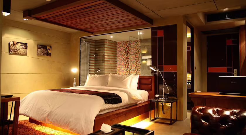 FUSION SUITES