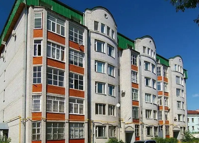 АПАРТАМЕНТЫ НА УЛИЦЕ СТОЛЯРОВА
