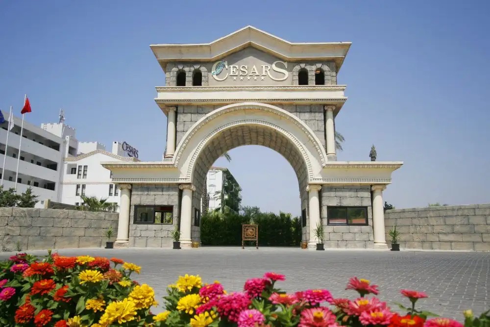 CESARS SIDE (EX.CESARS RESORT)