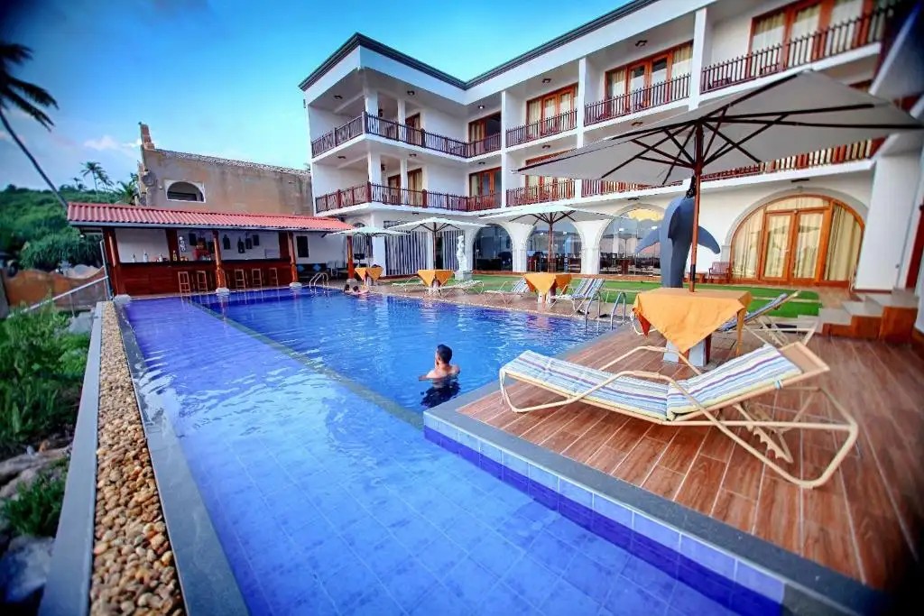 WATER GATE RESORT & SPA