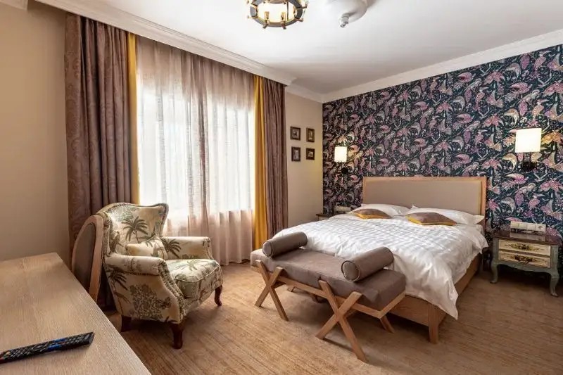 GANSDORF HOTEL