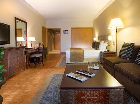 junior suite sheikh zayed road view