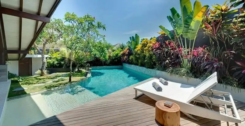 THE LAYAR ONE BEDROOM VILLA