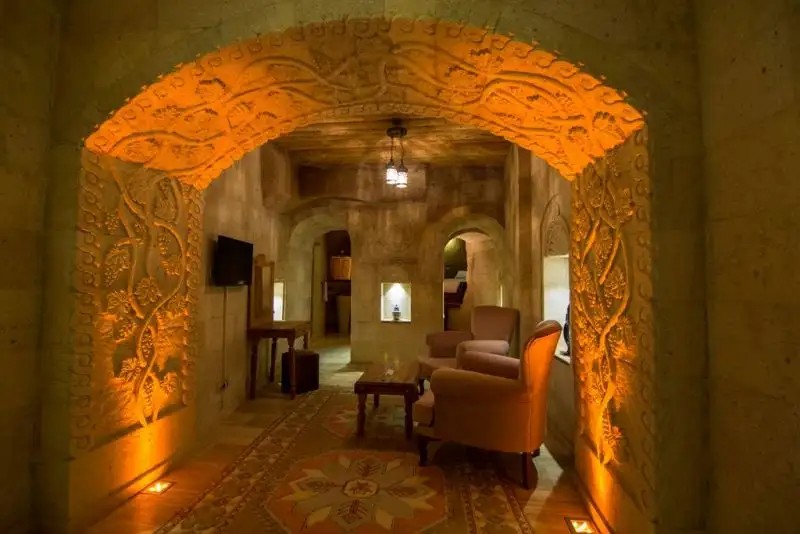 CALDERA HOTEL
