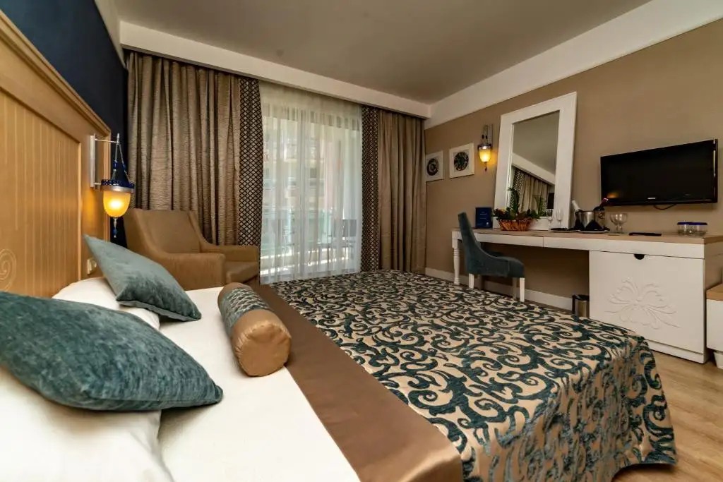 SEAMELIA BEACH RESORT & SPA