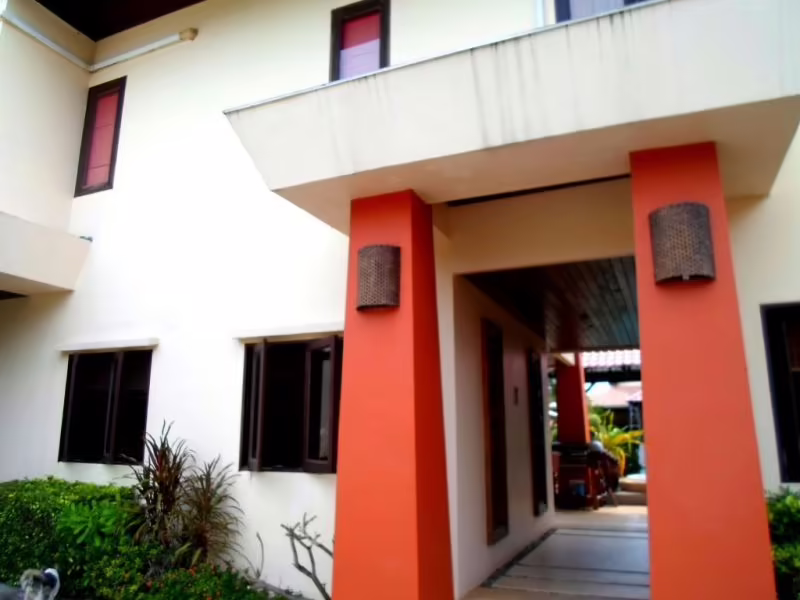 BAAN TROPICANA