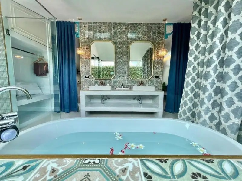 KIRI VILLA PHUKET