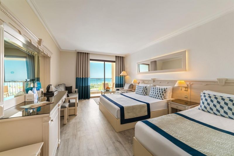 hotel standard side sea view