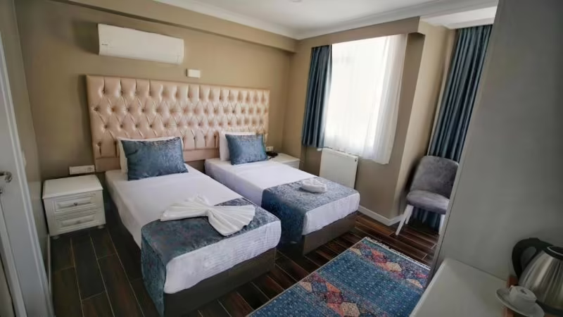 CAPE PALACE HOTEL