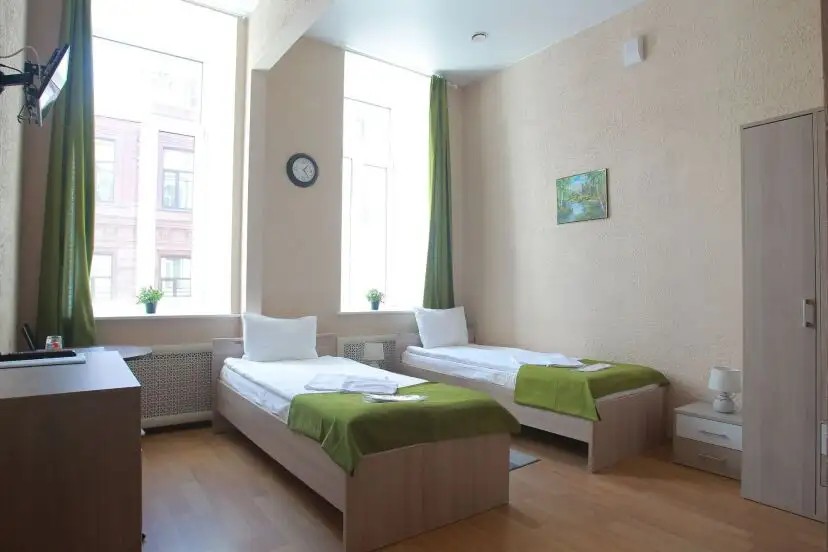 HOTELHOT ГОСТИНЫЙ ДОМ НА НЕВСКОМ