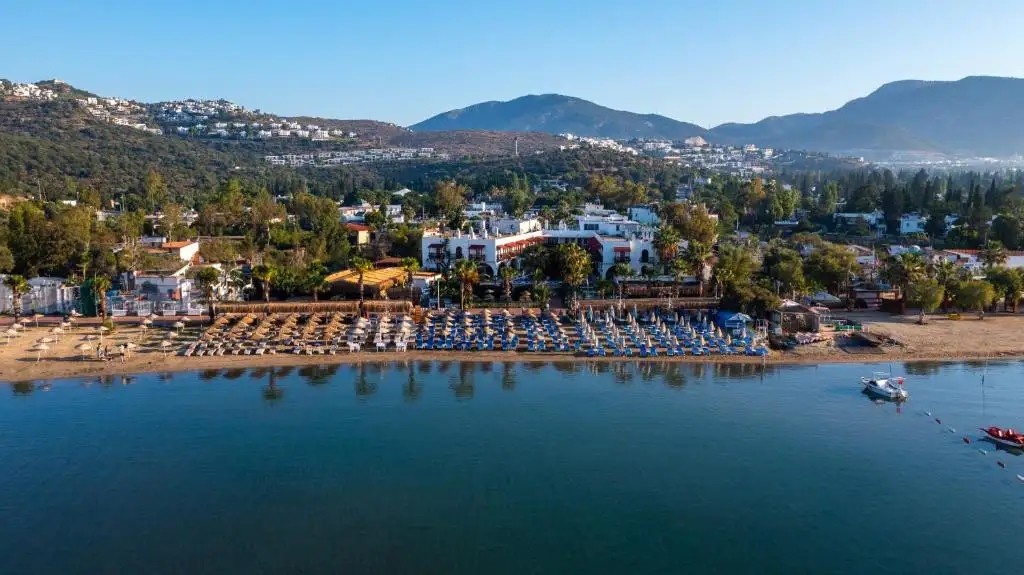 COSTA BITEZHAN HOTEL